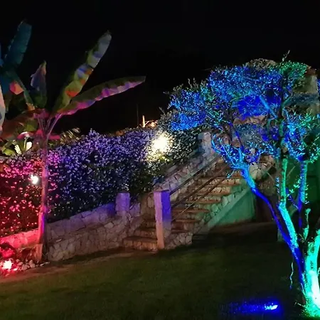 Favola B&B Bed and Breakfast Πεσκάρα