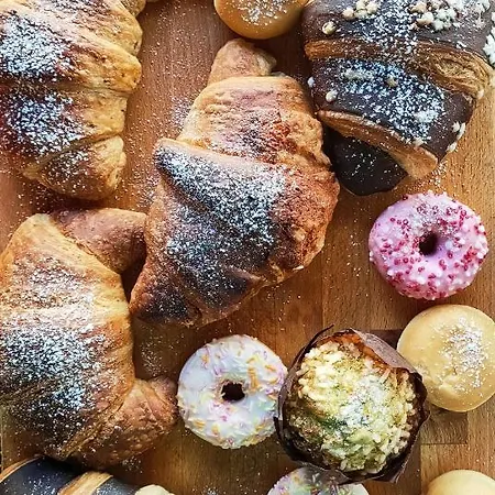 Favola B&B 4* Πεσκάρα